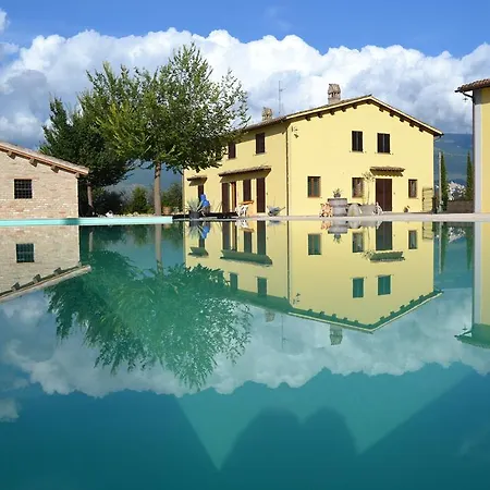 Villaggio Farm stay *